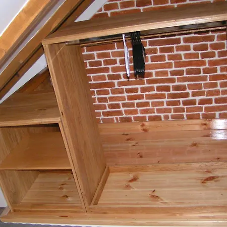 アパート スプリット アーティスティック スプリト