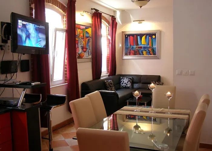 Artistic Διαμέρισμα *