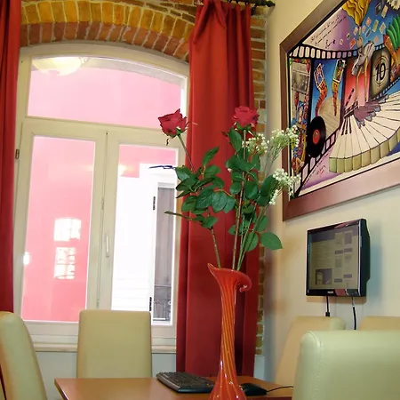 斯普利特艺术公寓酒店 斯普利特