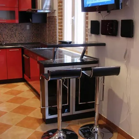 Apartment Artistic Split