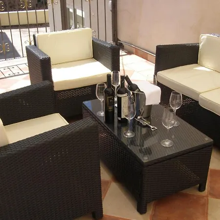 Artistic Apartment